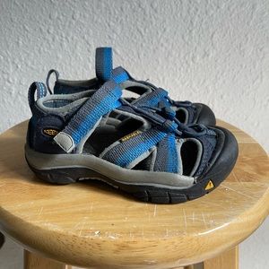 Keen Sandals Toddler Size 10